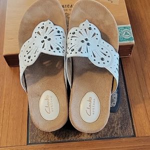 Clarks Artisan Wedge sandles